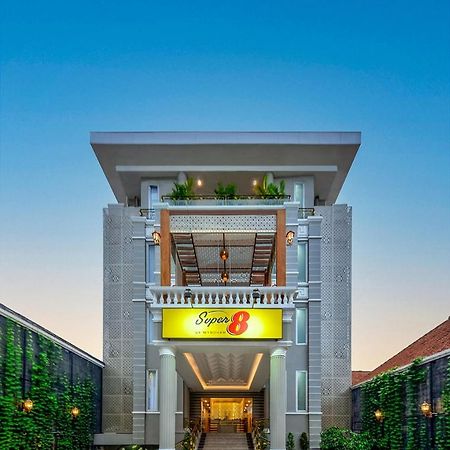 Готель Super 8 By Wyndham Solo Екстер'єр фото